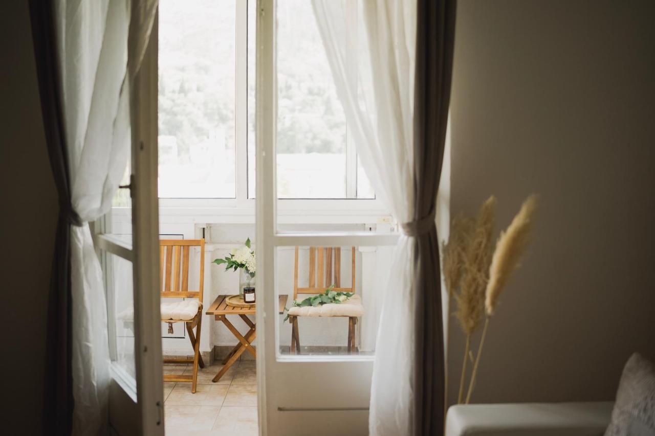 Riverland - Lovely Apartment Mostar Buitenkant foto