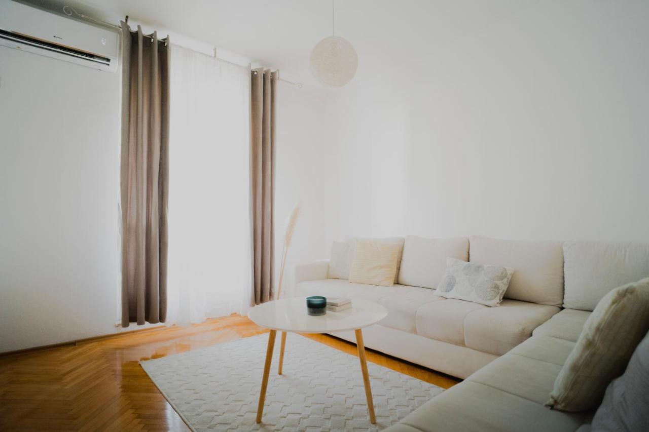 Riverland - Lovely Apartment Mostar Buitenkant foto