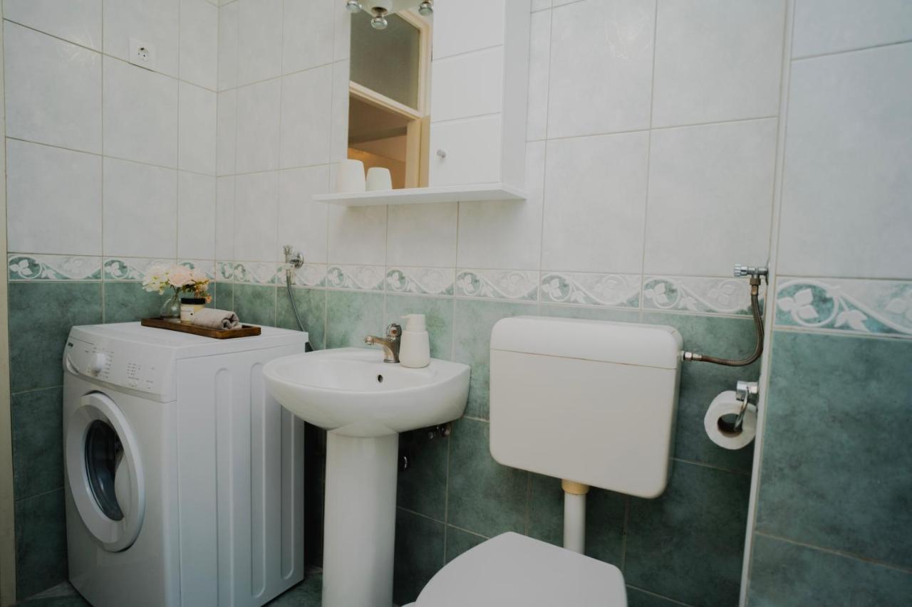 Riverland - Lovely Apartment Mostar Buitenkant foto